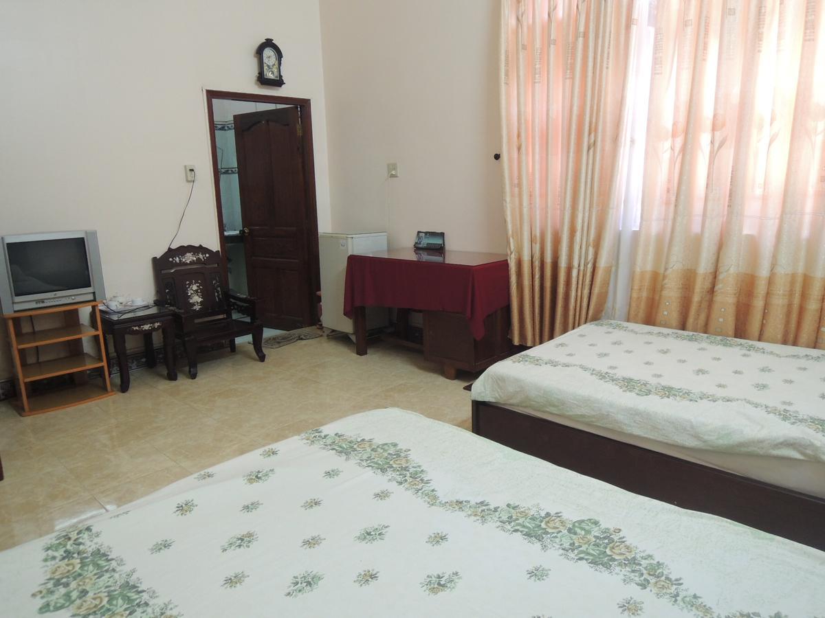 Palace Hotel 1 Trà Vinh Exteriör bild